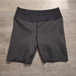 Lululemon Athletica Ebb To Street High-Rise Biker Shorts, 8in, Size 14